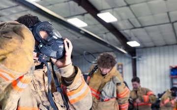 Future Sailors Receive Damage Control Training