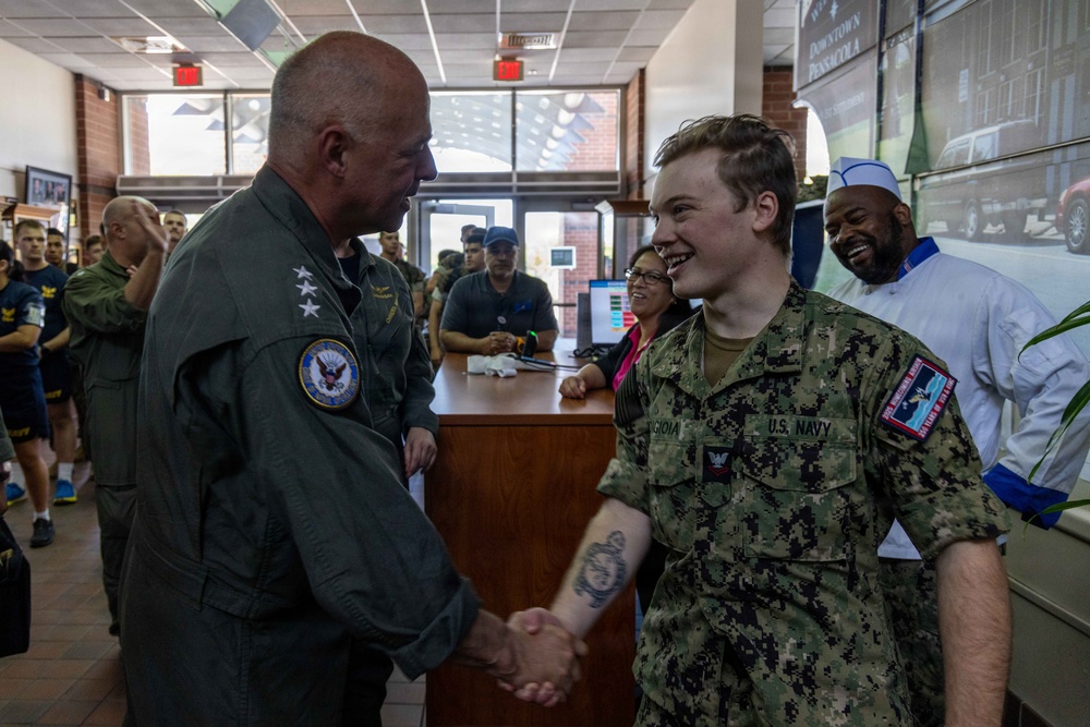 CNIC Commander visits NAS Pensacola
