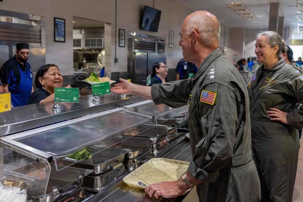 CNIC Commander visits NAS Pensacola