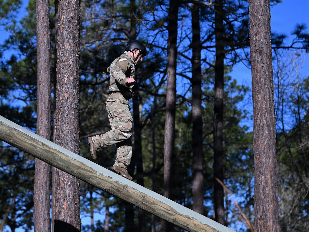 Special Forces Candidates Tackle Obstacle Course
