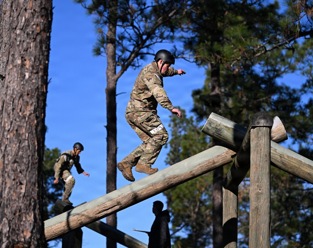 Special Forces Candidates Tackle Obstacle Course