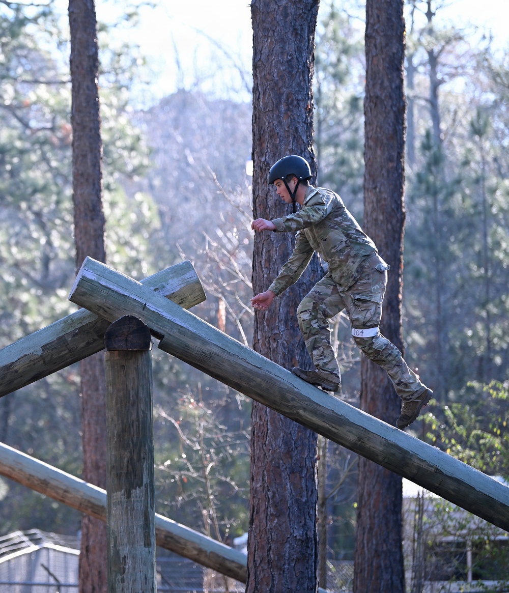 Special Forces Candidates Tackle Obstacle Course