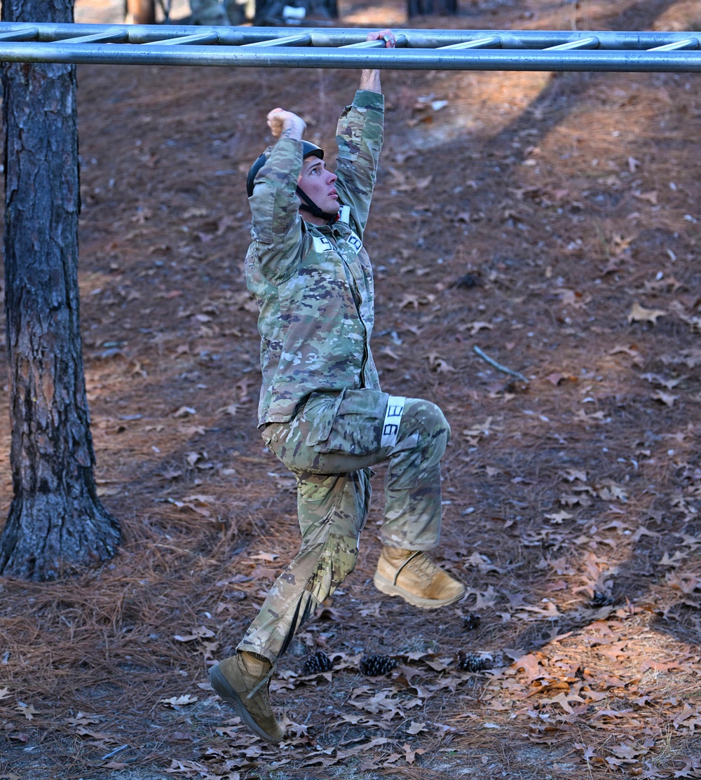 Special Forces Candidates Tackle Obstacle Course