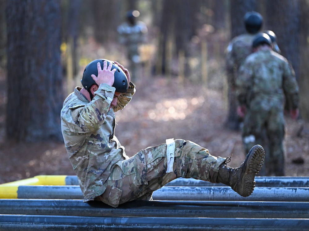 Special Forces Candidates Tackle Obstacle Course