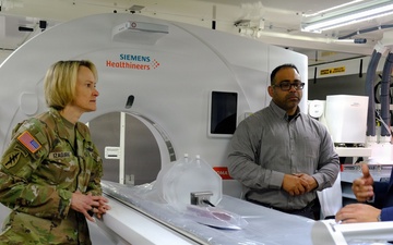 Army surgeon general’s visit underscores critical role of medical maintenance