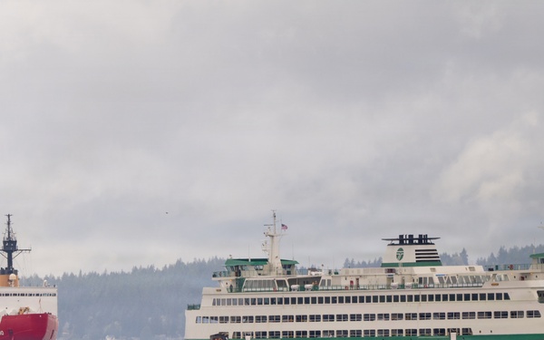 U.S. Coast Guard Cutter Polar Star (WAGB 10) transits the Puget Sound enroute to Coast Guard Base Seattle following a 146-day Antarctic deployment in support of Operation Deep Freeze, April 13, 2026.