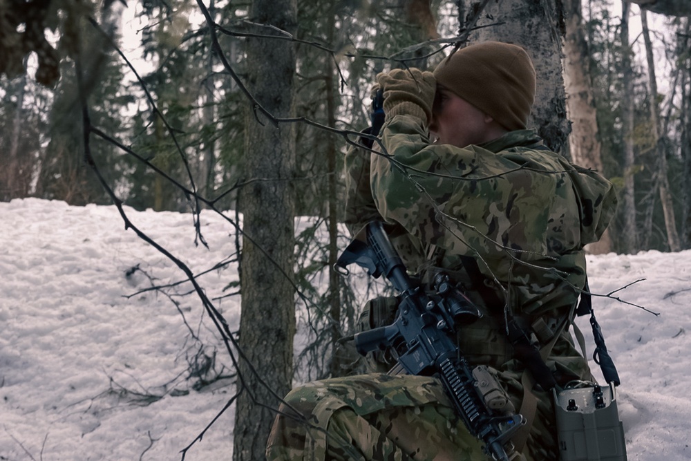 11th Airborne Division MFRC Integrates UAS, C-UAS and EW Capabilities to Expand Reconnaissance in Arctic Operations