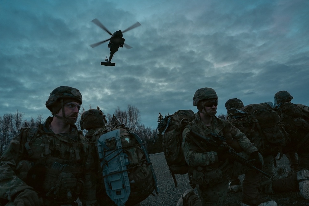 11th Airborne Division MFRC Integrates UAS, C-UAS and EW Capabilities to Expand Reconnaissance in Arctic Operations