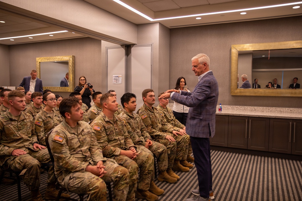 Fort Smith Chamber of Commerce Thanks Arkansas Guard members with JTF-DC