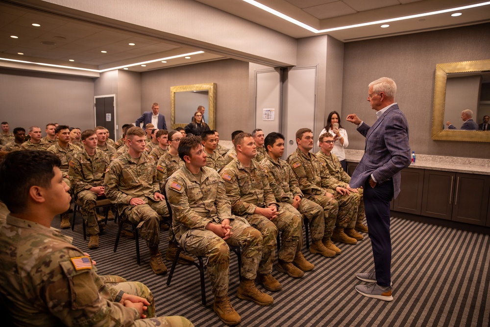 Fort Smith Chamber of Commerce Thanks Arkansas Guard members with JTF-DC