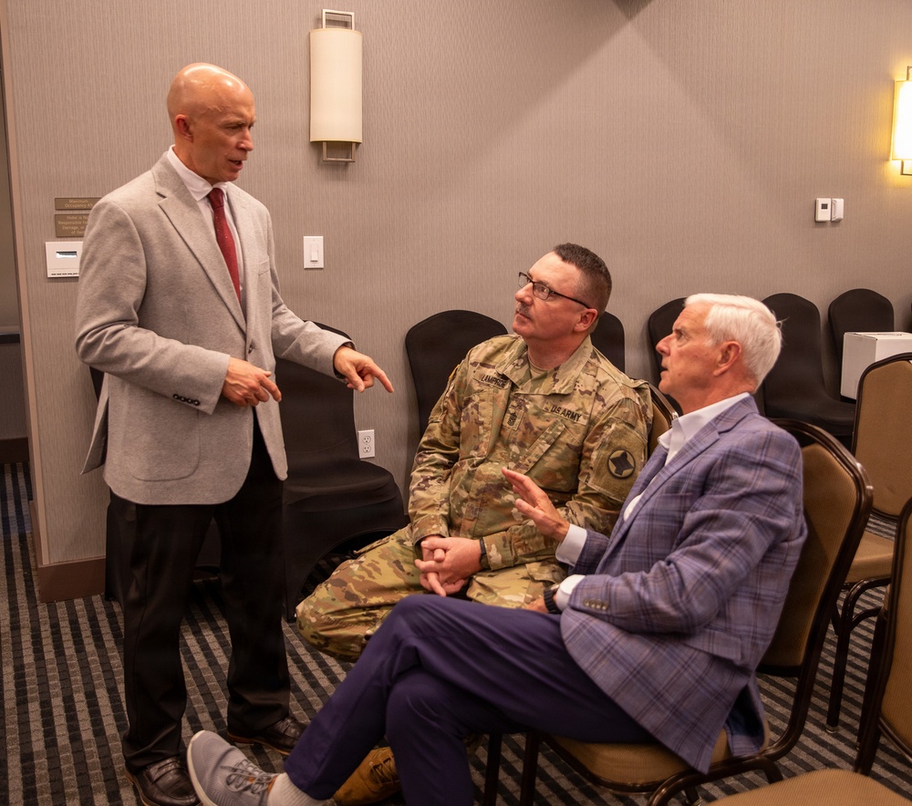 Fort Smith Chamber of Commerce Thanks Arkansas Guard members with JTF-DC