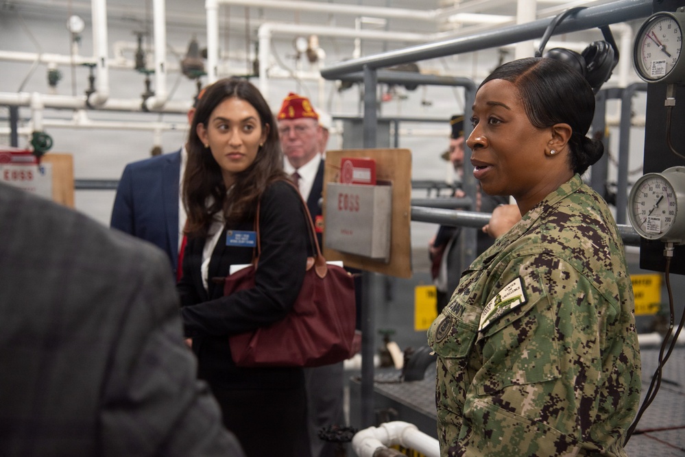 National Security Policy Analyst, American Legion Headquarters, visits Surface Warfare Engineering School Command (SWESC)