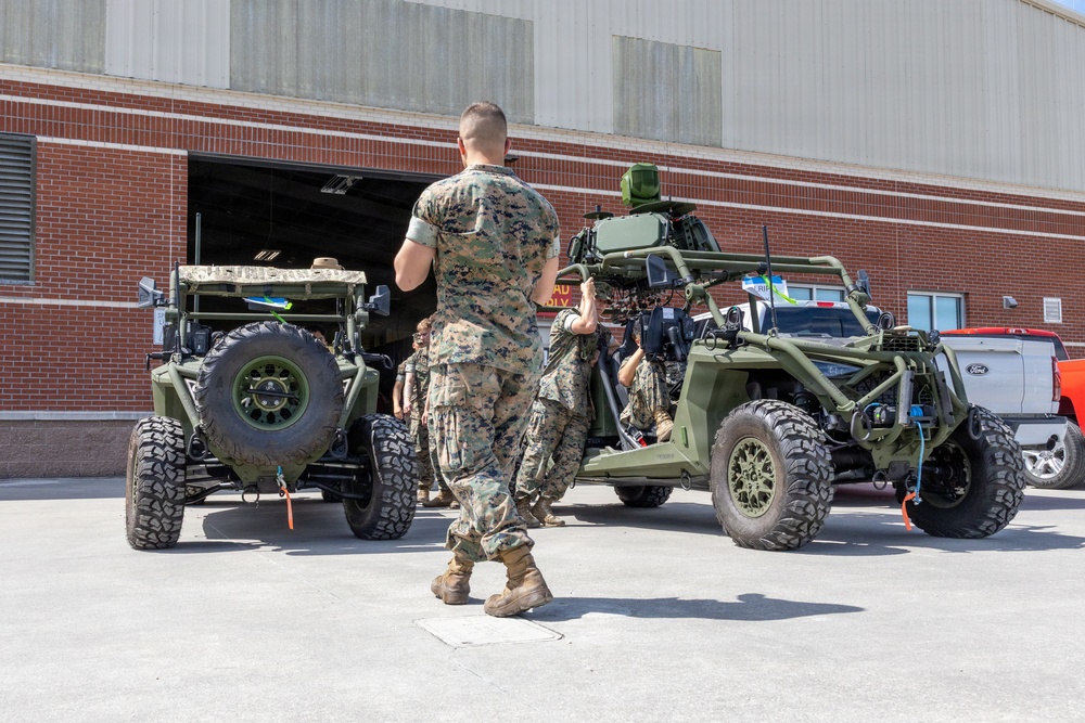 U.S. Marines with 2nd LAAD familiarize themselves with the LMADIS