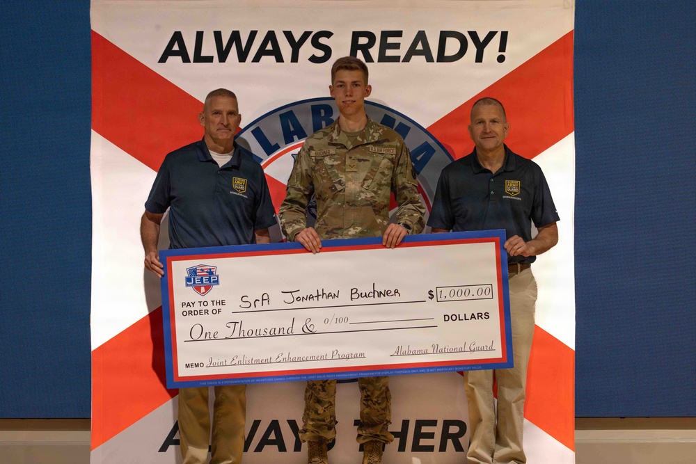Alabama National Guard awards first checks in new recruitment program
