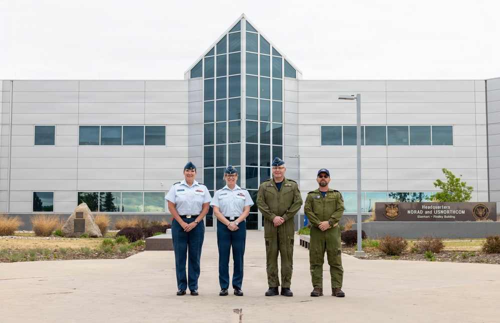 Lt. Gen. Jamie Speiser-Blanchet, Commander of the RCAF Visits NORAD and U.S. Northern Command headquarters