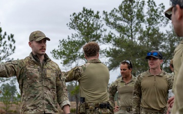 U.S., Danish EOD technicians enhance combat readiness during FTX