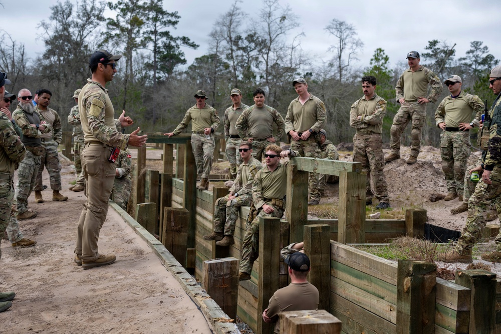 U.S., Danish EOD technicians enhance combat readiness during FTX