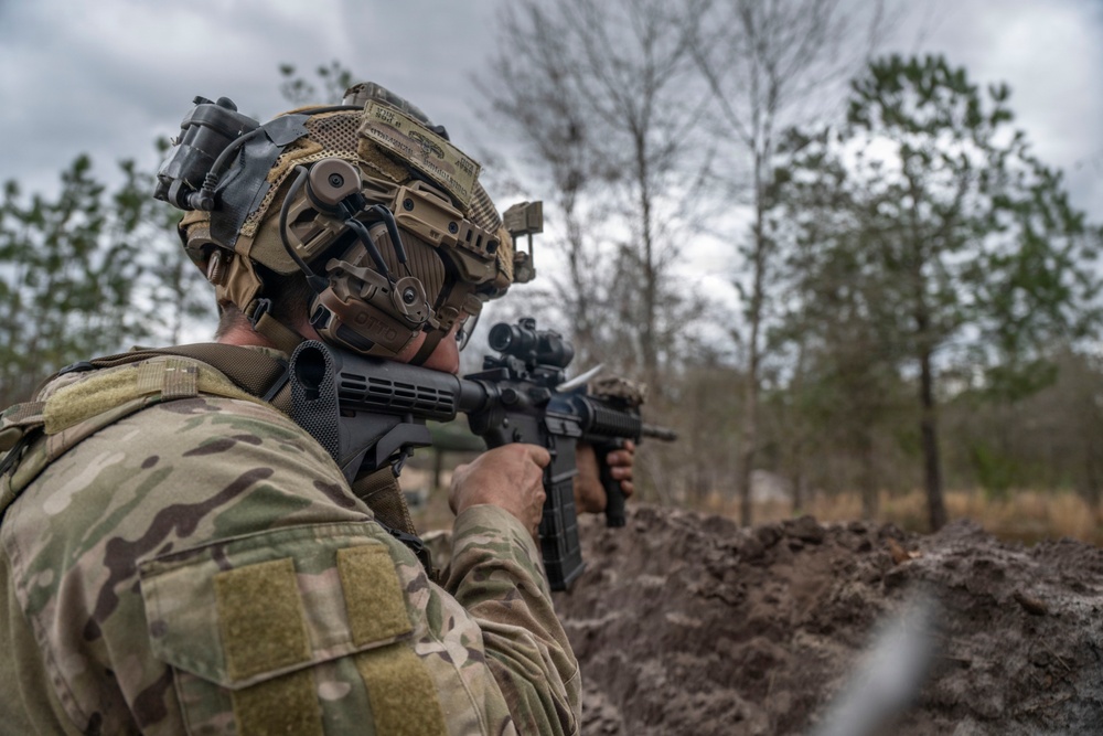 U.S., Danish EOD technicians enhance combat readiness during FTX