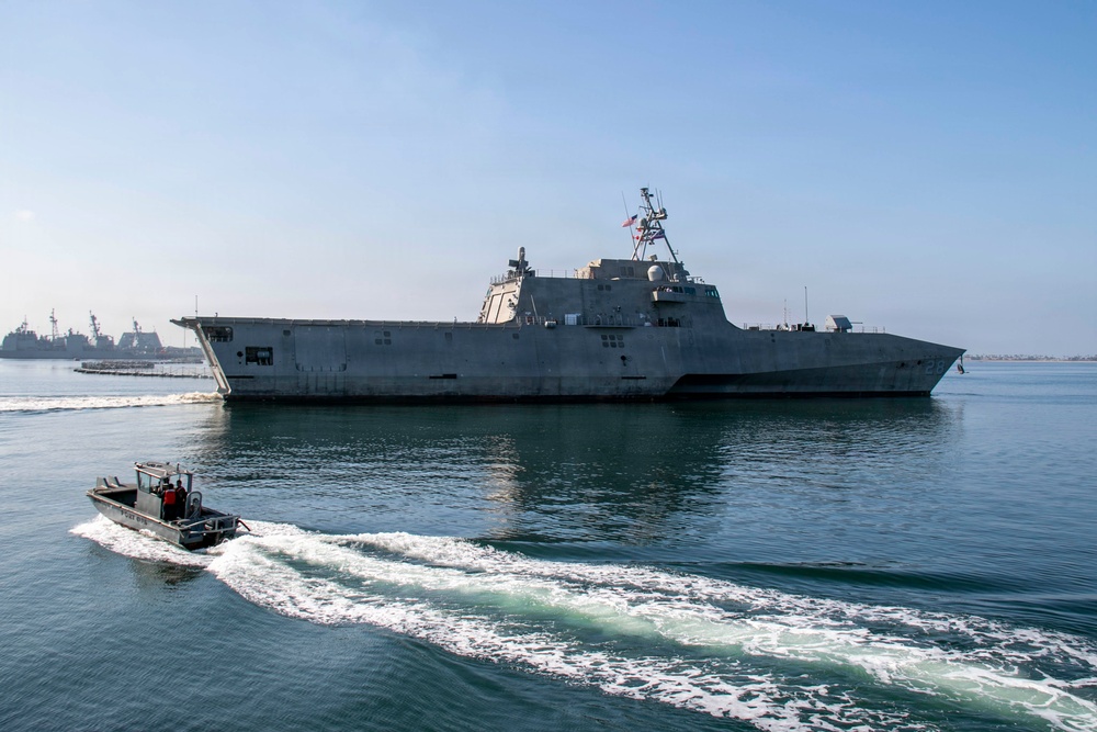 USS Savannah (LCS 28) arrives in Portland