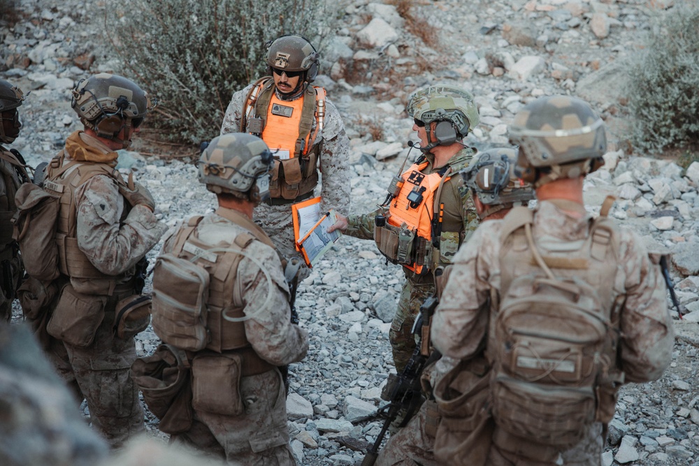 Marines with 2nd CEB Conduct Platoon Attacks during 2-26