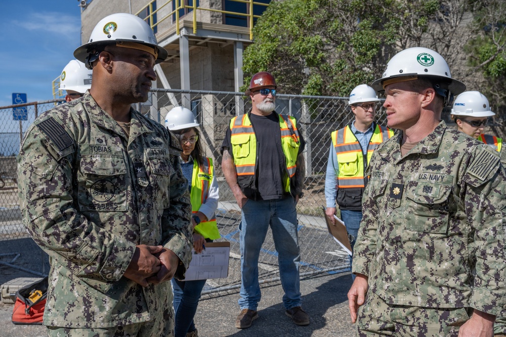 Rear Adm. Tobias Visits NCG1