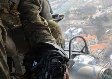 HMLA-369 assists in bilateral K-9 flight training