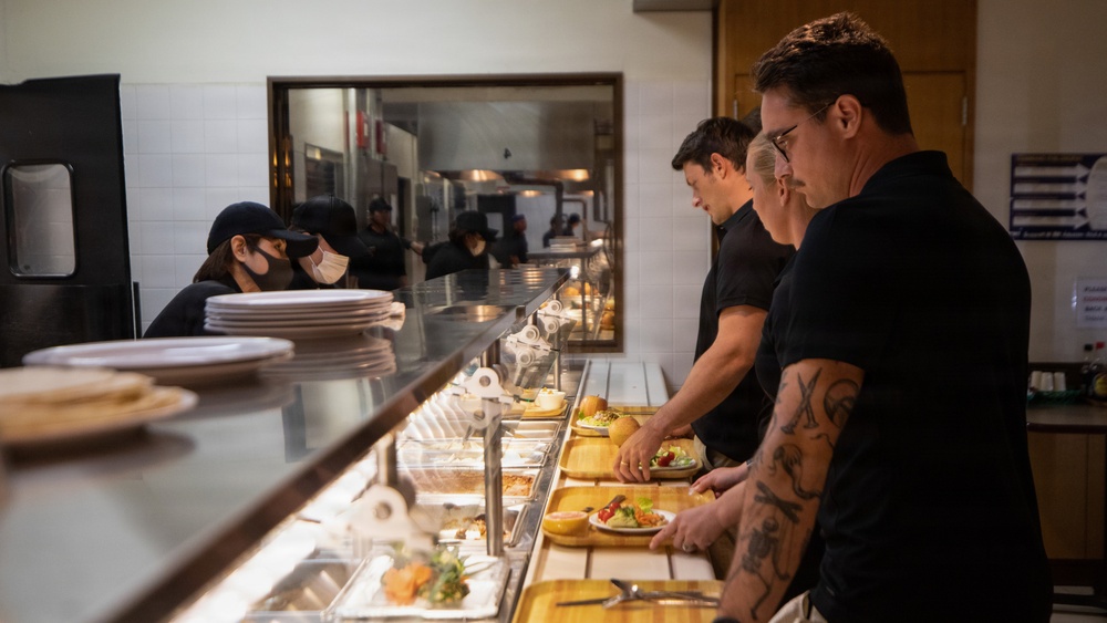 Australian Army Soldiers Visit 3rd MLG’s Battle of Okinawa Museum