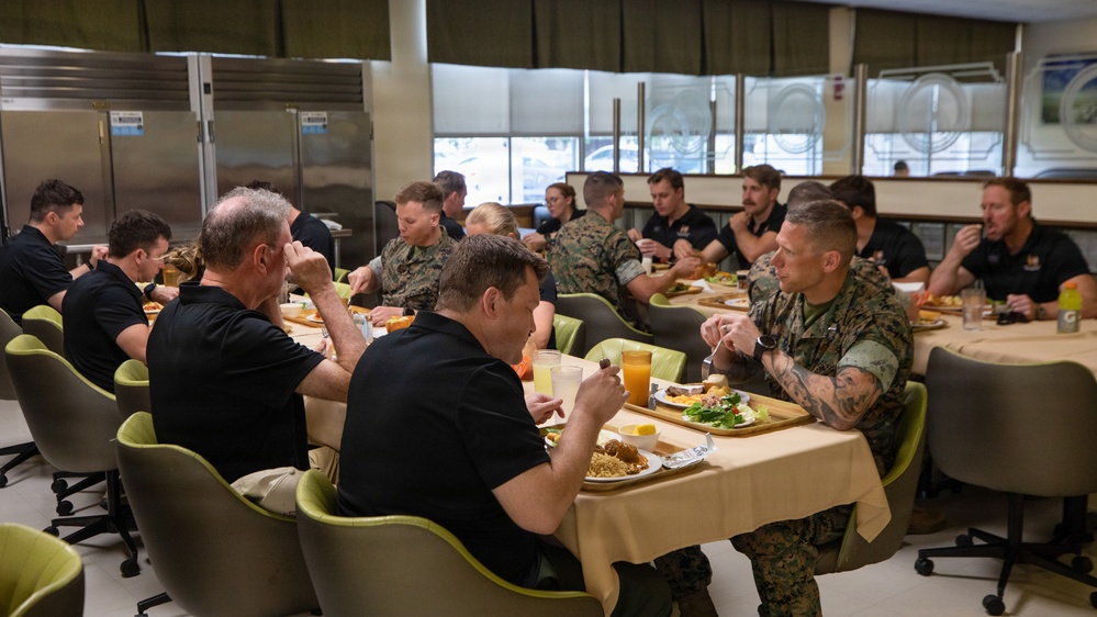Australian Army Soldiers Visit 3rd MLG’s Battle of Okinawa Museum