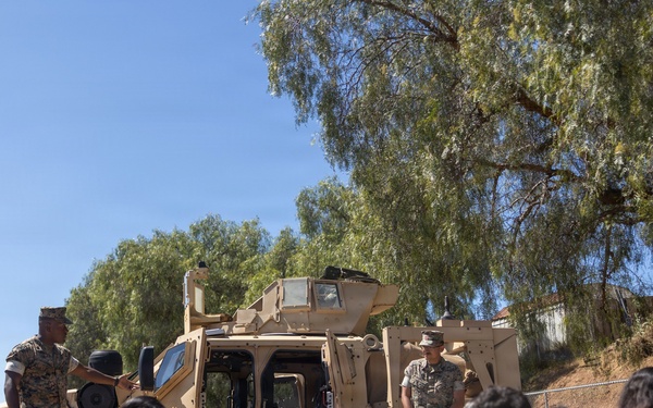 Marines with CLR-1 Visit Local Elementary School for Month of the Military Child