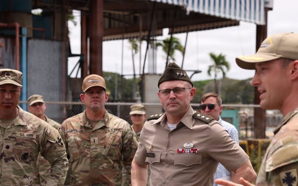 USTRANSCOM Deputy Commander Visits 8th TSC LSV
