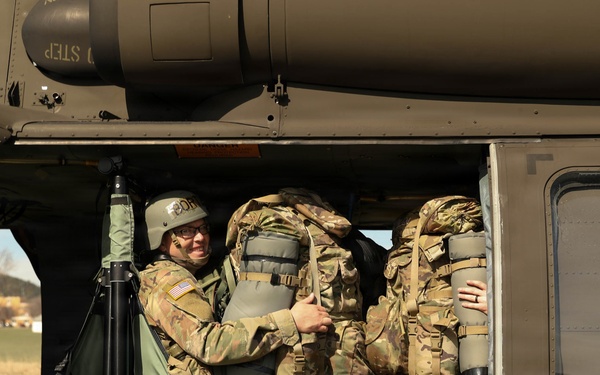 South Dakota officer candidates strengthen leadership and readiness through tactile training