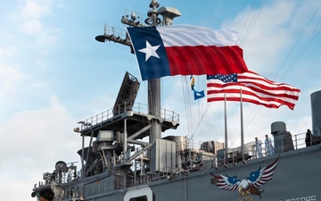 Fleet Week Houston Strengthens Community Ties, Showcases Maritime Power