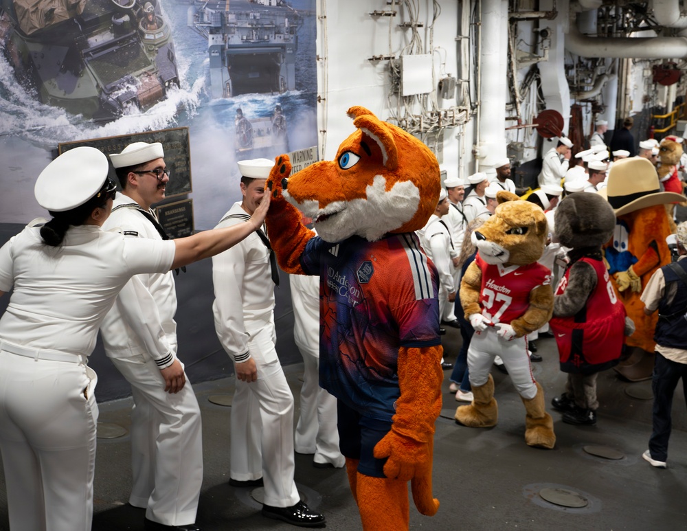 Houston's Mascots Tour USS Kearsarge