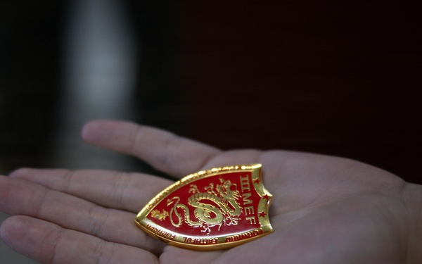 III Marine Expeditionary Force Support Battalion Marines recognized for winning Best Active Field Mess