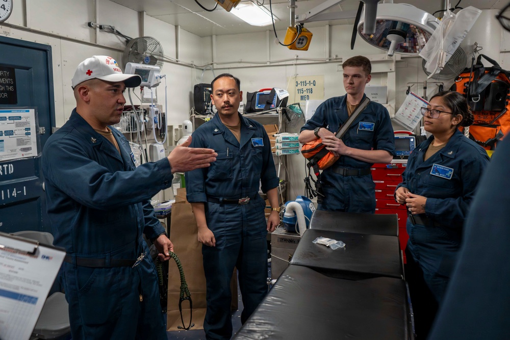 Medical Training aboard USS Blue Ridge