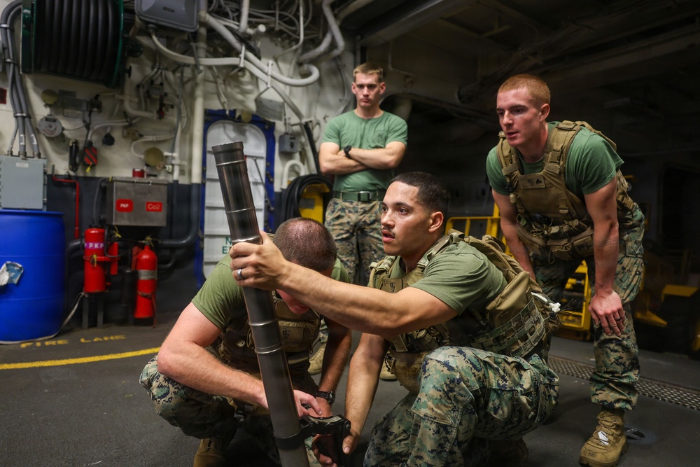 11th MEU Marines Conduct Mortar Familiarization Aboard USS Boxer