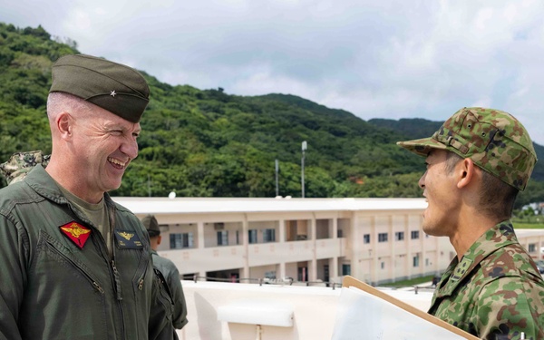 Brig. Gen. Simon Doran tours JGSDF Camp Ishigaki