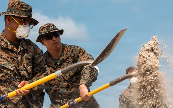 MWSS-172 trains in airfield damage repair