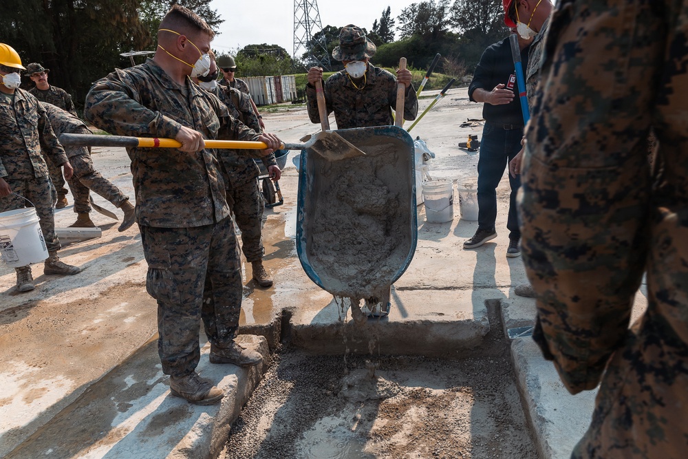 MWSS-172 trains in airfield damage repair