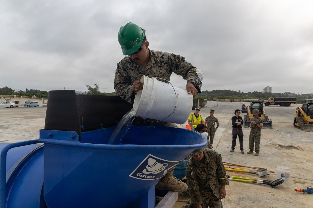 MWSS-172 trains in airfield damage repair