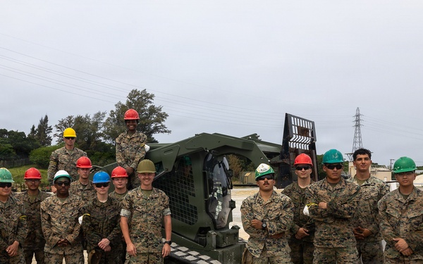 MWSS-172 trains in airfield damage repair