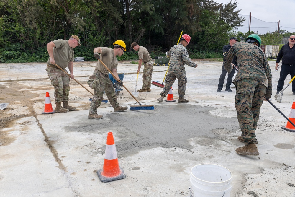 MWSS-172 trains in airfield damage repair