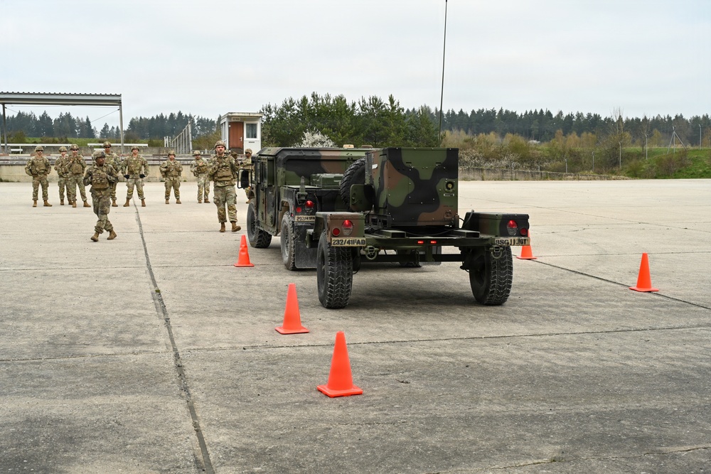 232nd Signal Company working on fundamentals