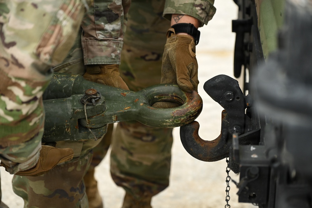 232nd Signal Company working on fundamentals