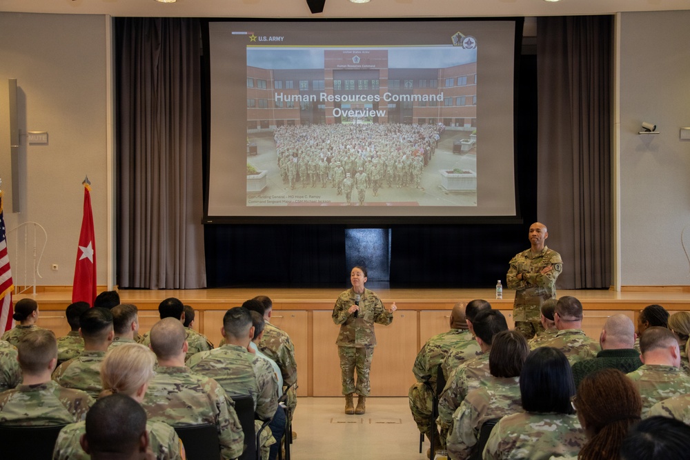 HRC leadership visits LRMC