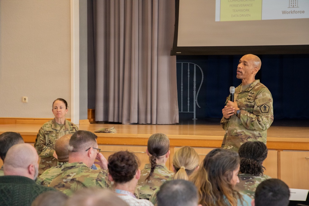 HRC leadership visits LRMC