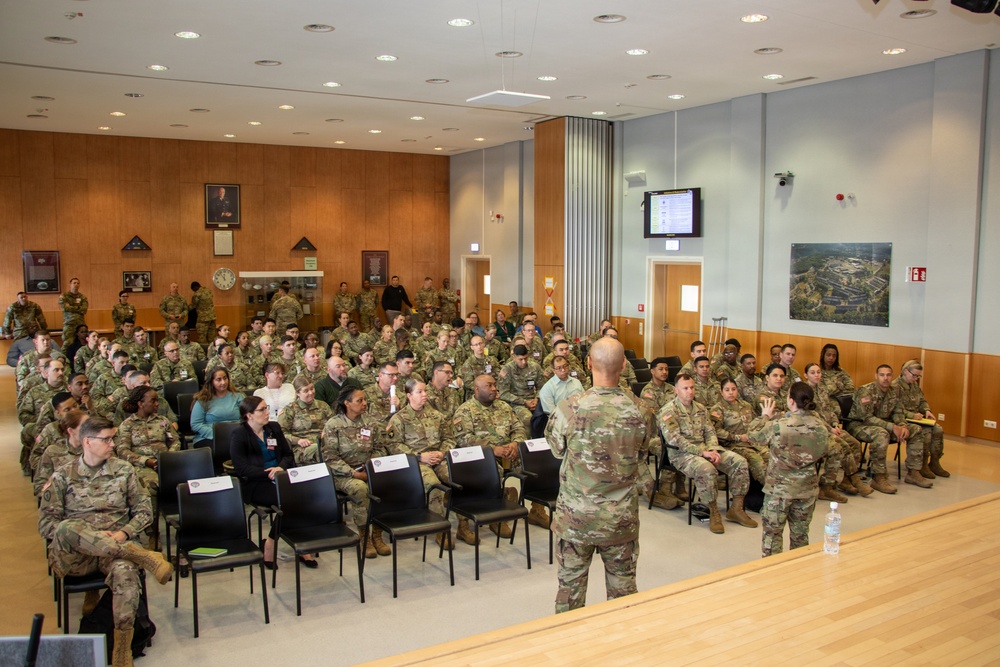 HRC leadership visits LRMC