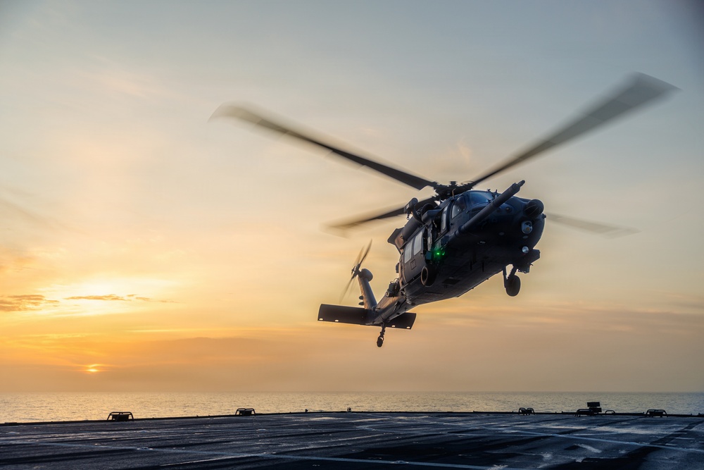 56th Rescue Squadron Conducts Deck Landing Qualifications Aboard USS Mount Whitney