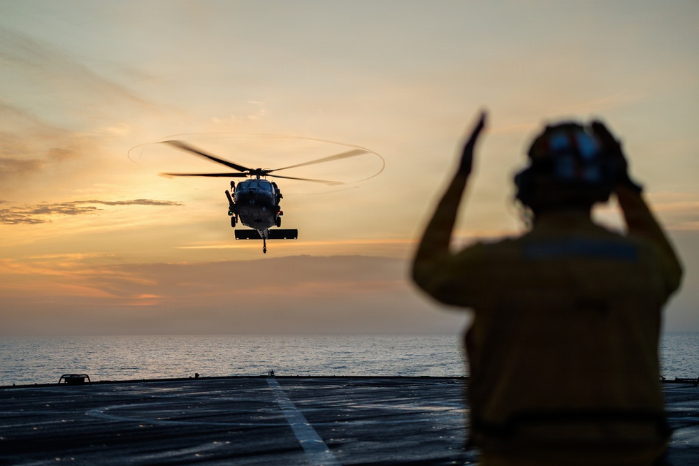 56th Rescue Squadron Conducts Deck Landing Qualifications Aboard USS Mount Whitney