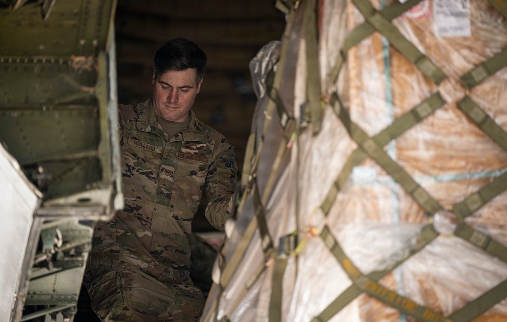 The 727th AMS - The Best Never Rest